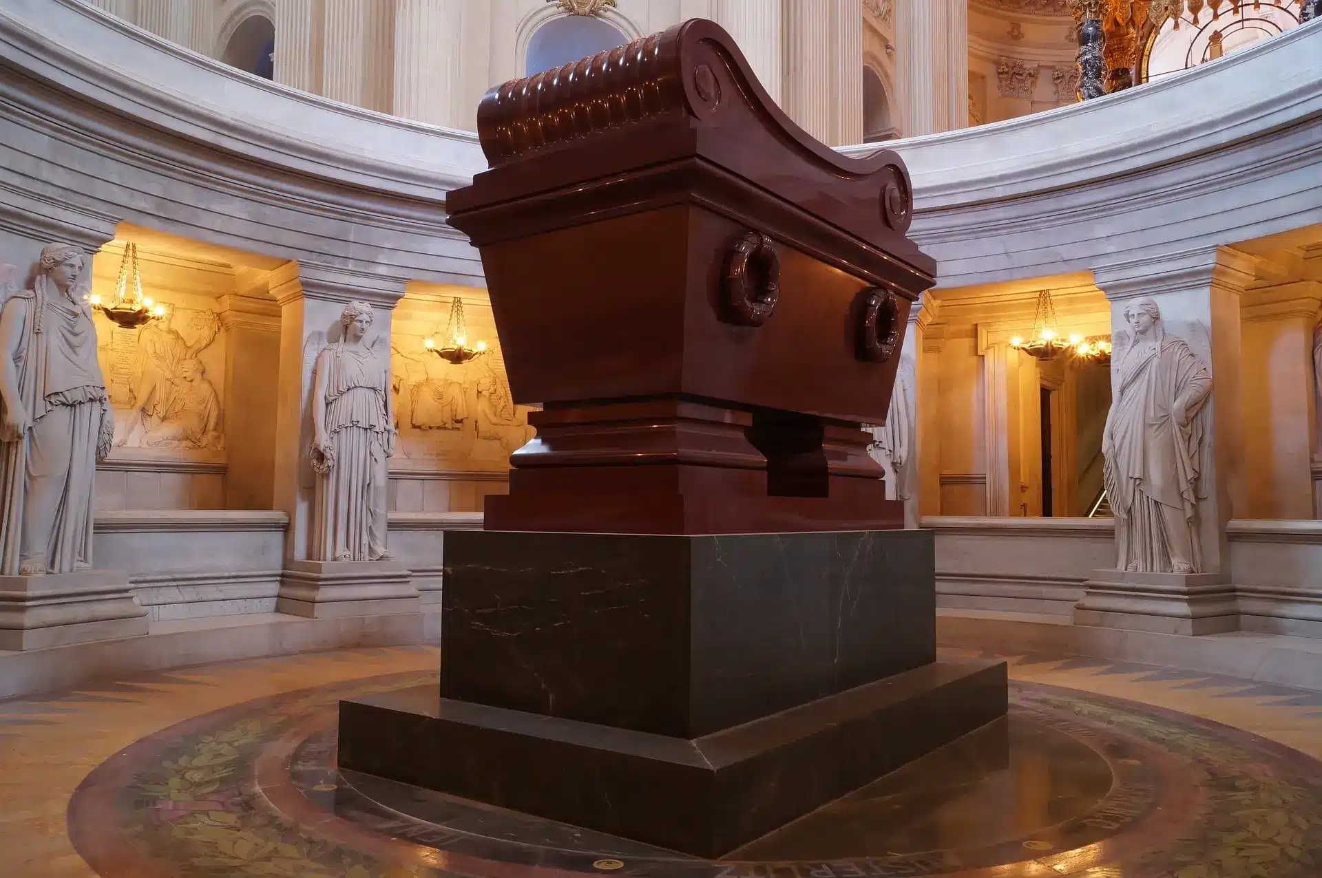 A photo of Napoleon's tomb. Where is Napoleon buried?